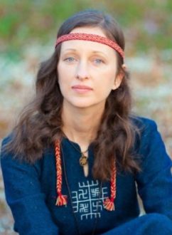 Portrait of Author Lara Atwood